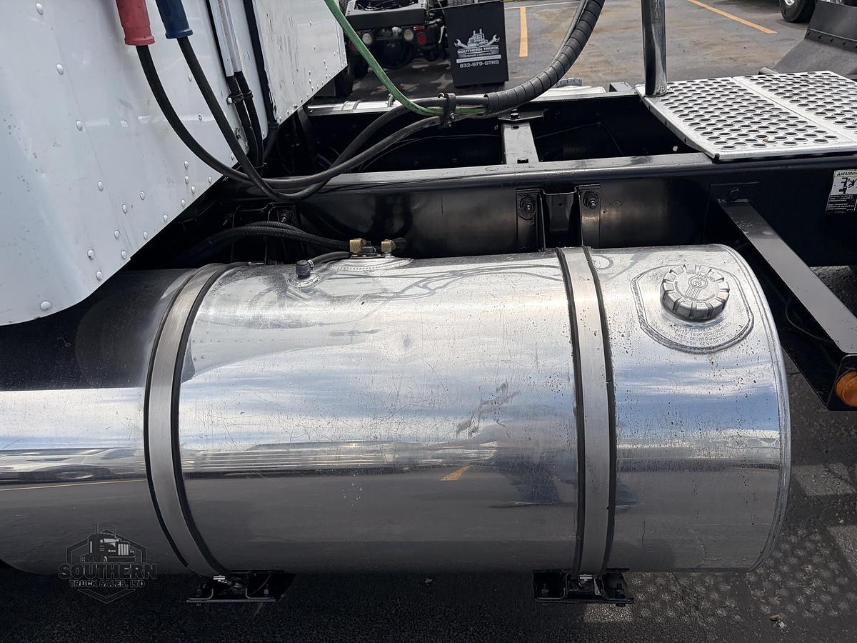 Used 2019 KENWORTH T800