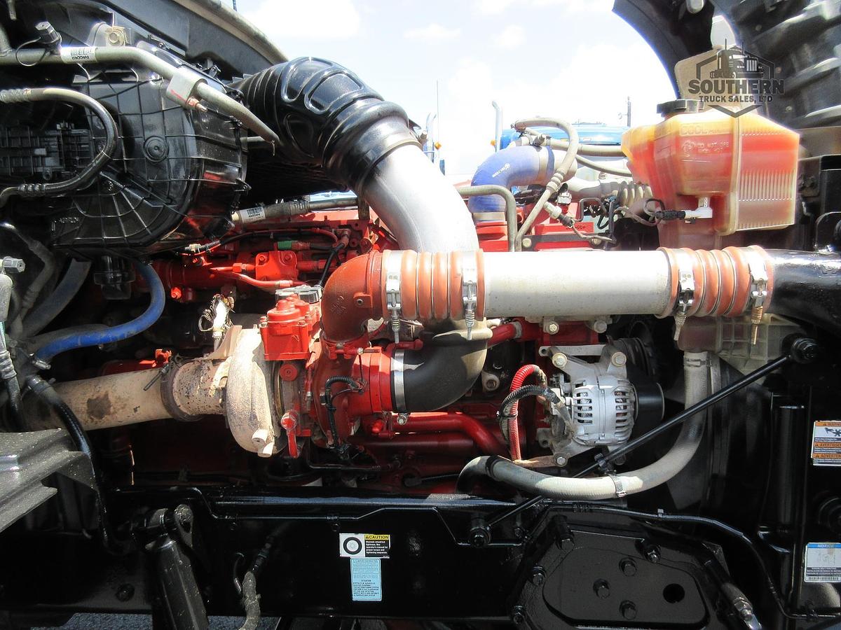 Used 2023 KENWORTH T880