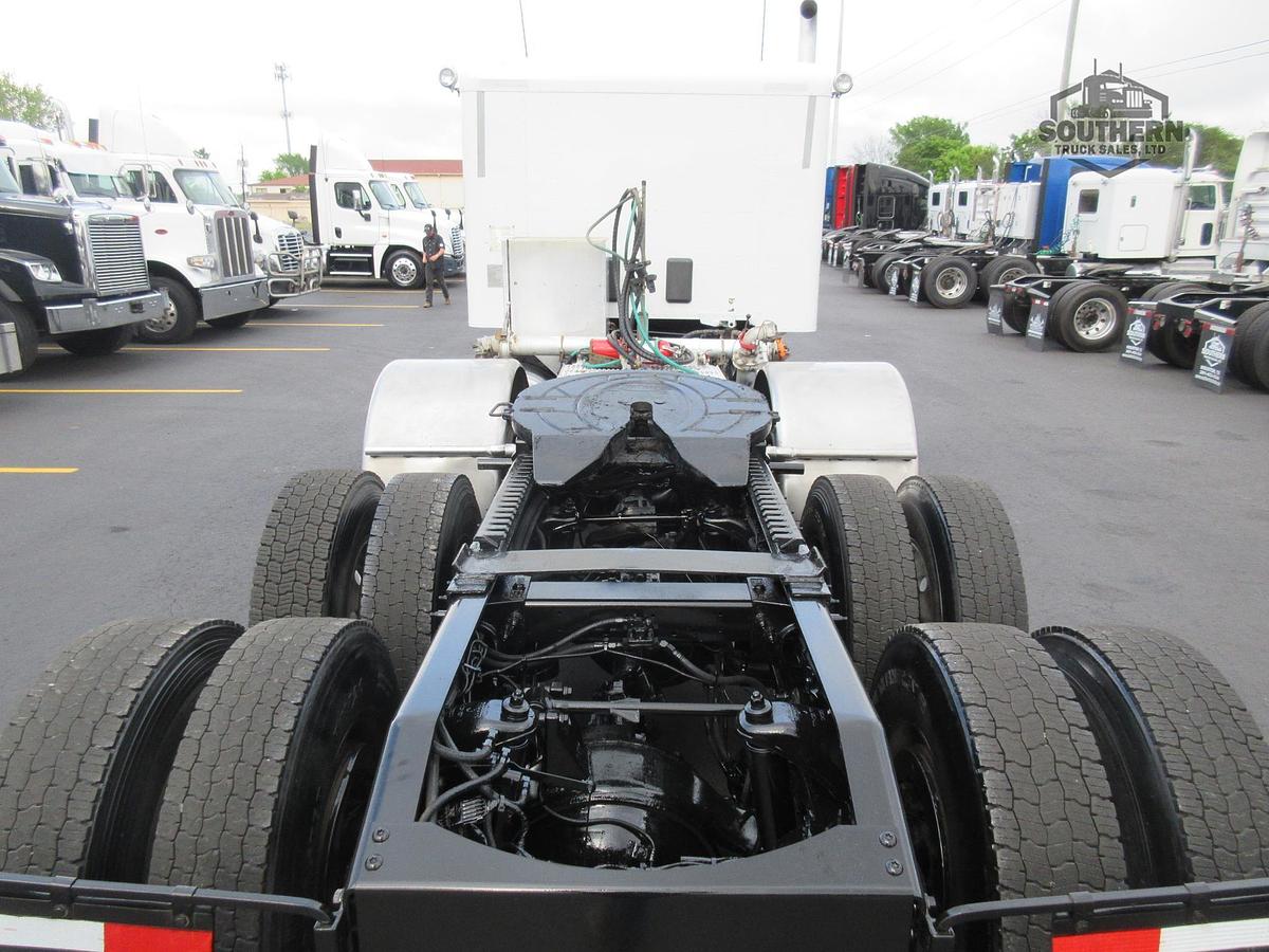 Used 2019 PETERBILT 567