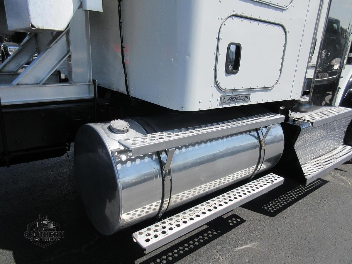 Used 2013 KENWORTH W900L