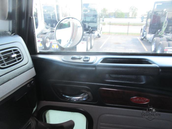 Used 2015 PETERBILT 365