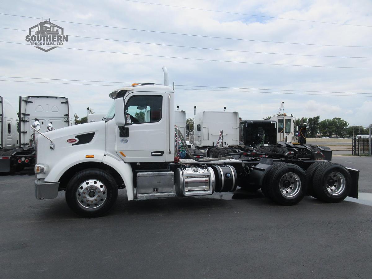 Used 2020 PETERBILT 567