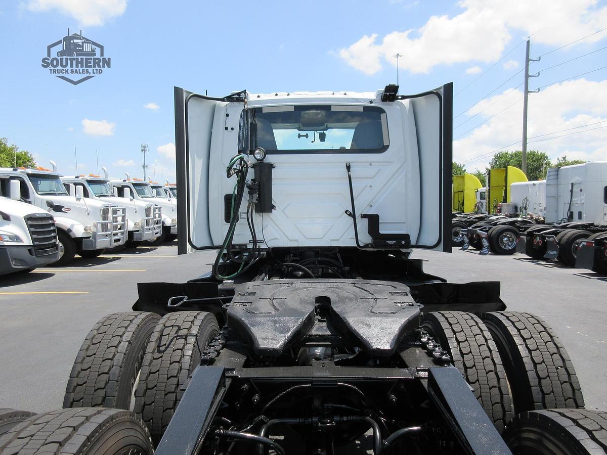 Used 2021 INTERNATIONAL LT