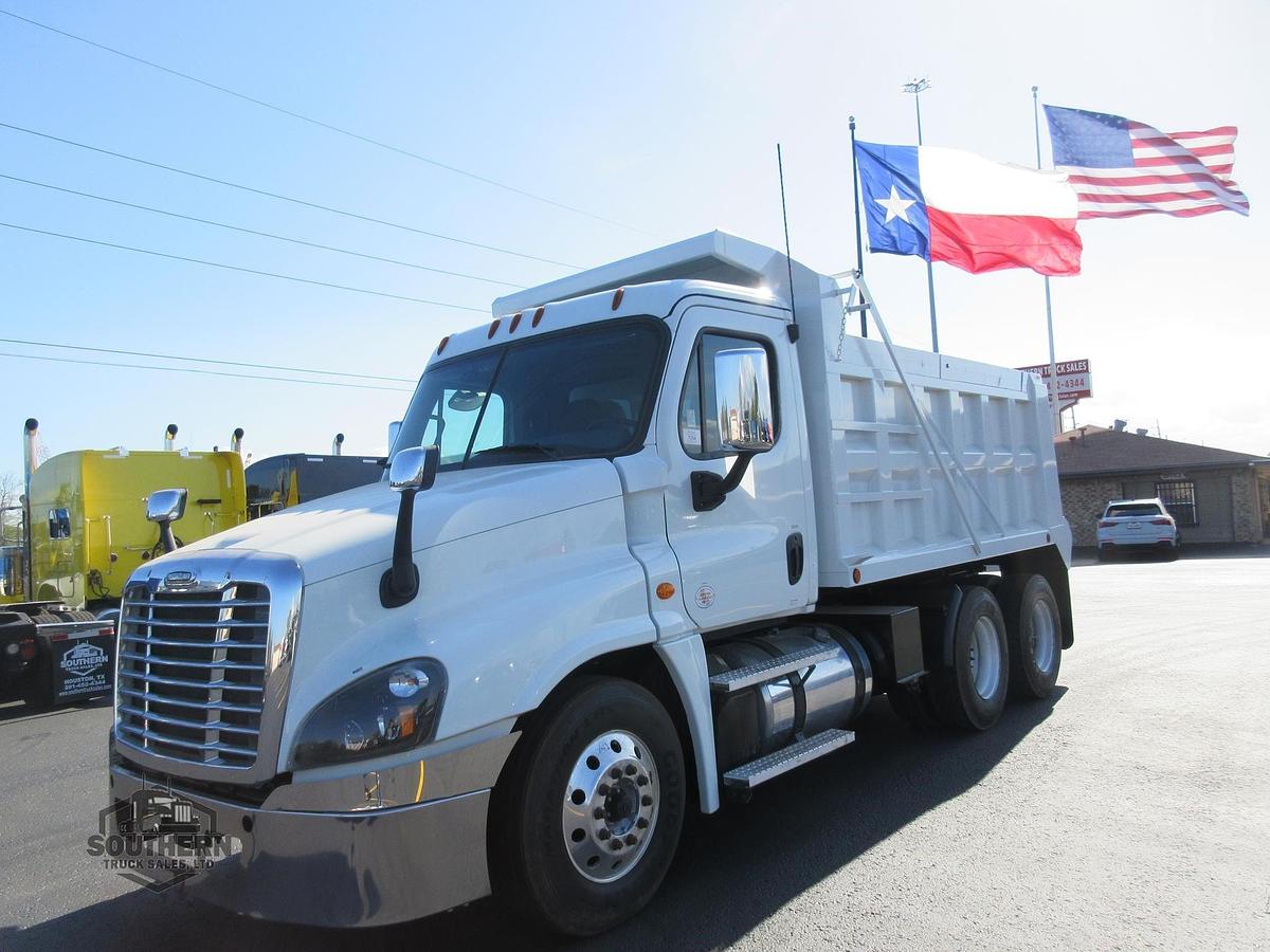Used 2020 FREIGHTLINER CASCADIA 125