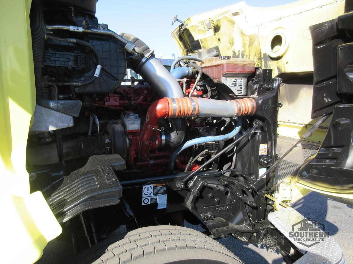 Used 2020 PETERBILT 567