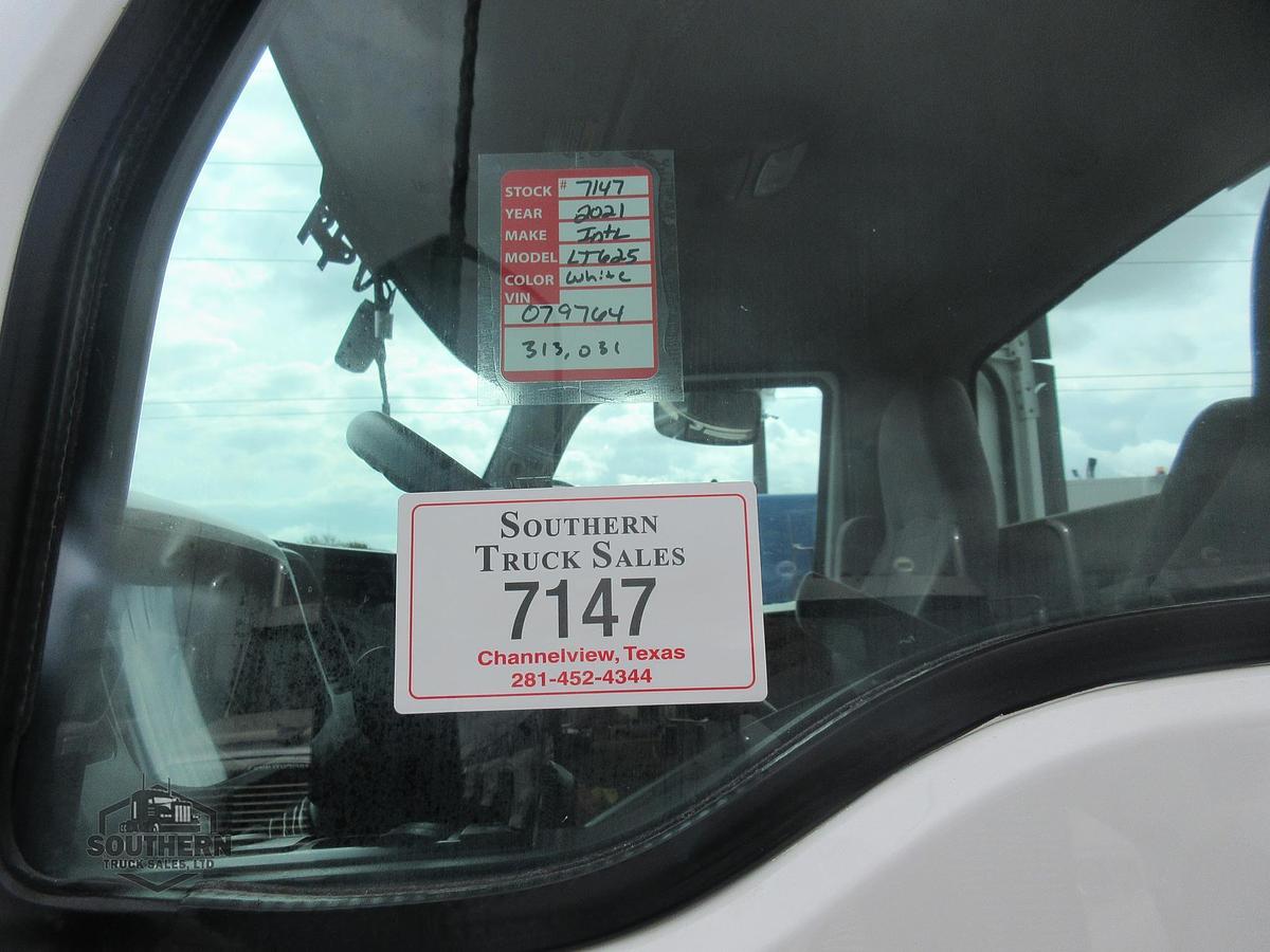 Used 2021 INTERNATIONAL LT