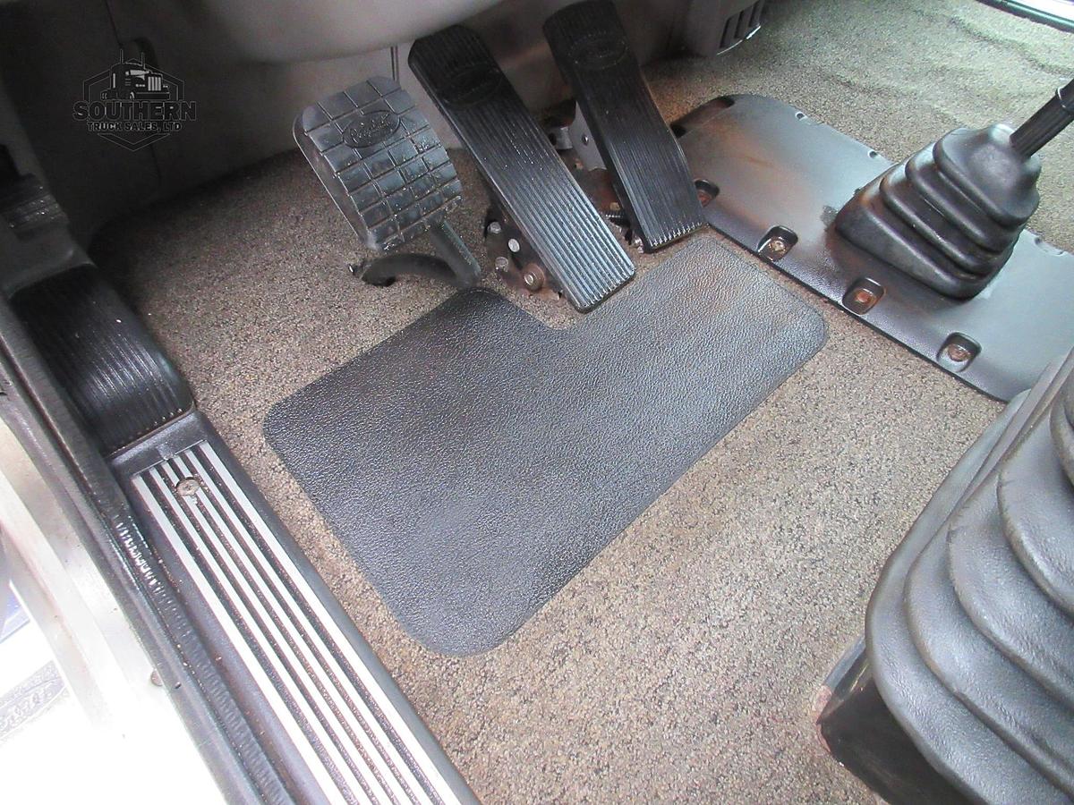 Used 2019 PETERBILT 389