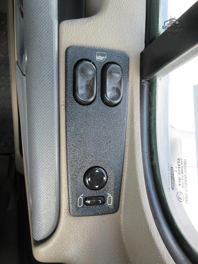 Used 2018 FREIGHTLINER CASCADIA 125