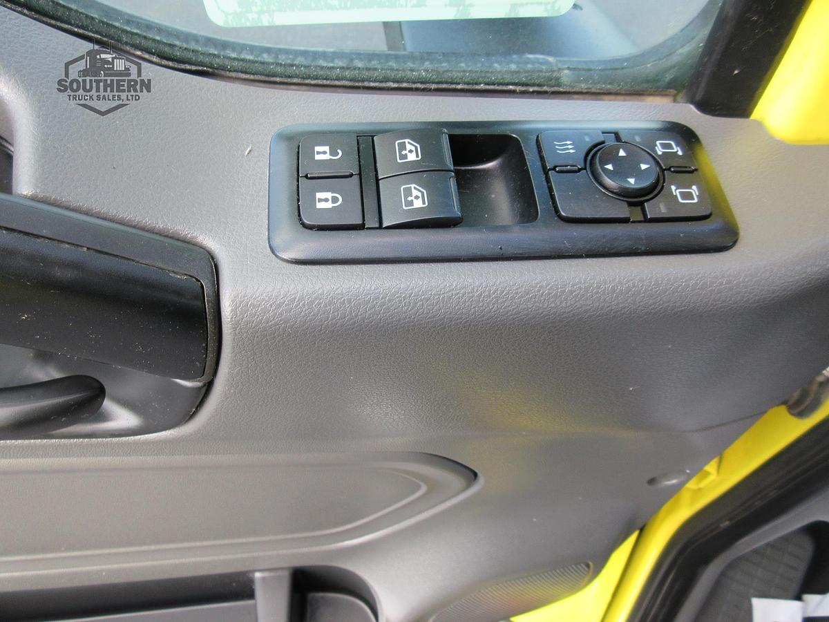 Used 2023 INTERNATIONAL LT