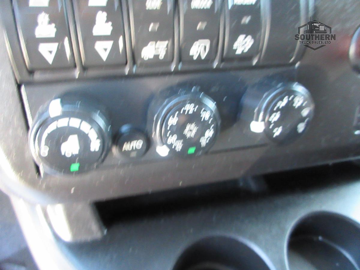 Used 2021 INTERNATIONAL LT