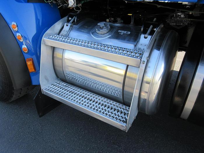 Used 2020 PETERBILT 567