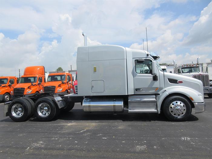 Used 2018 PETERBILT 579