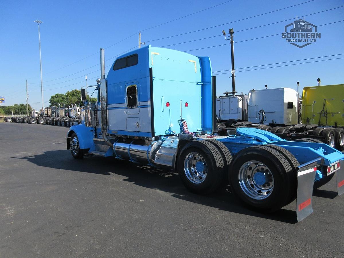 Used 2000 KENWORTH W900L