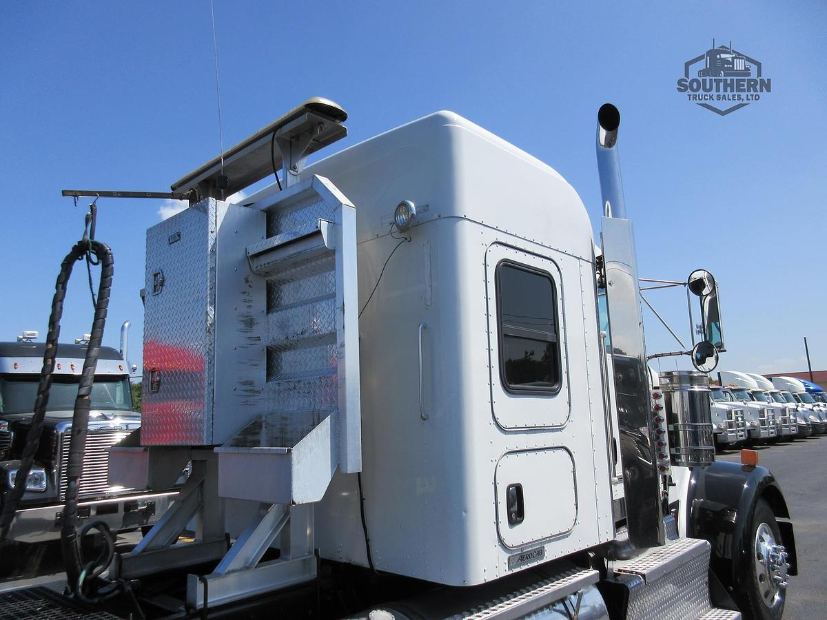 Used 2013 KENWORTH W900L