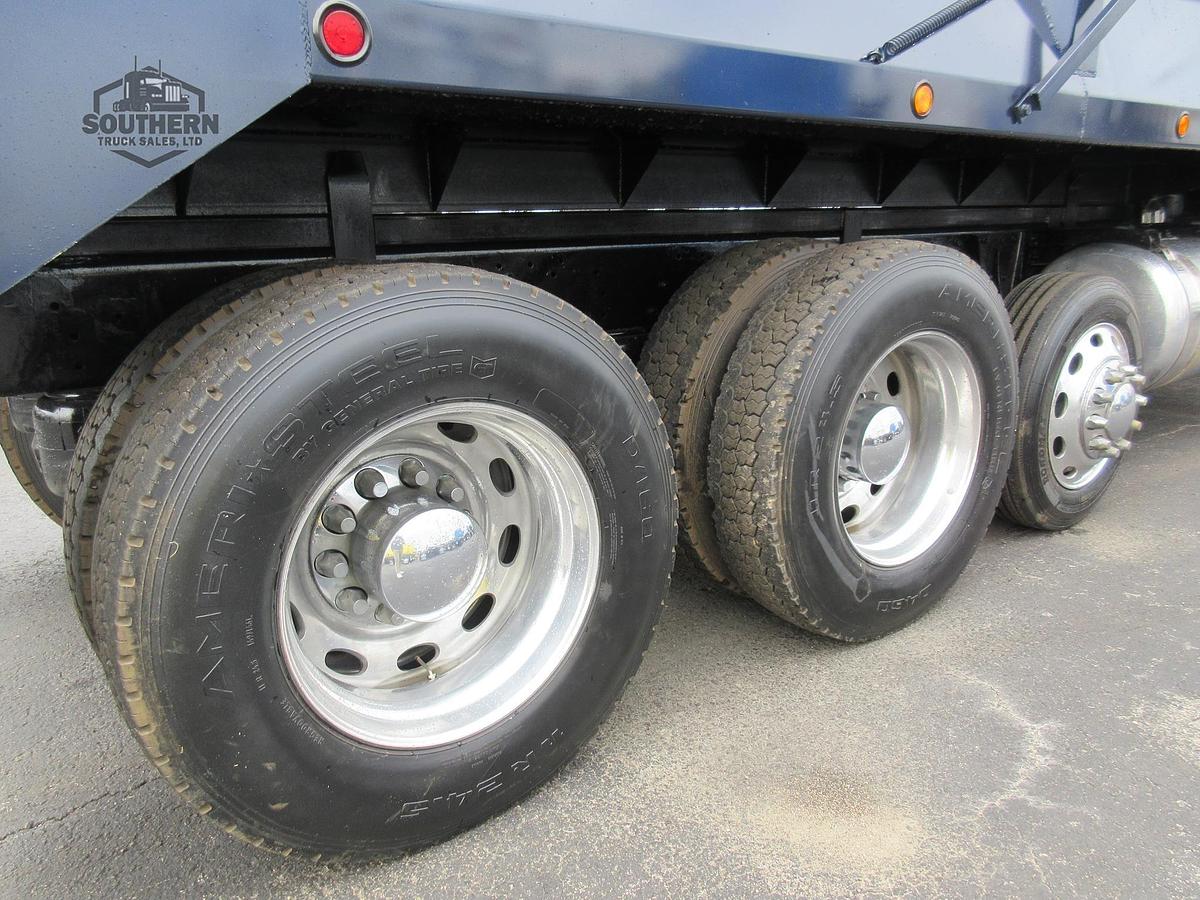 Used 2019 PETERBILT 389