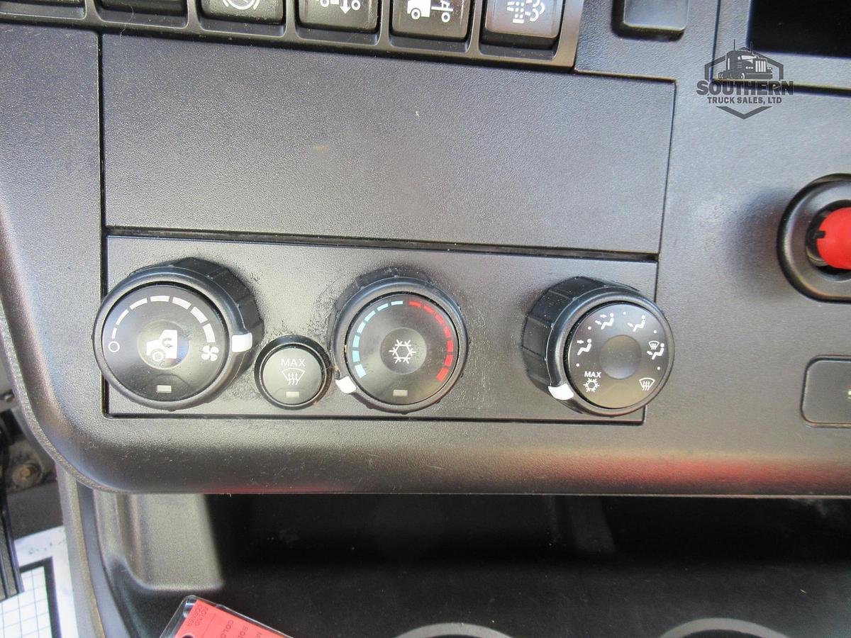 Used 2023 INTERNATIONAL LT