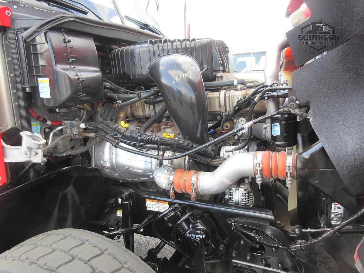 Used 2020 FREIGHTLINER CORONADO 122 SD