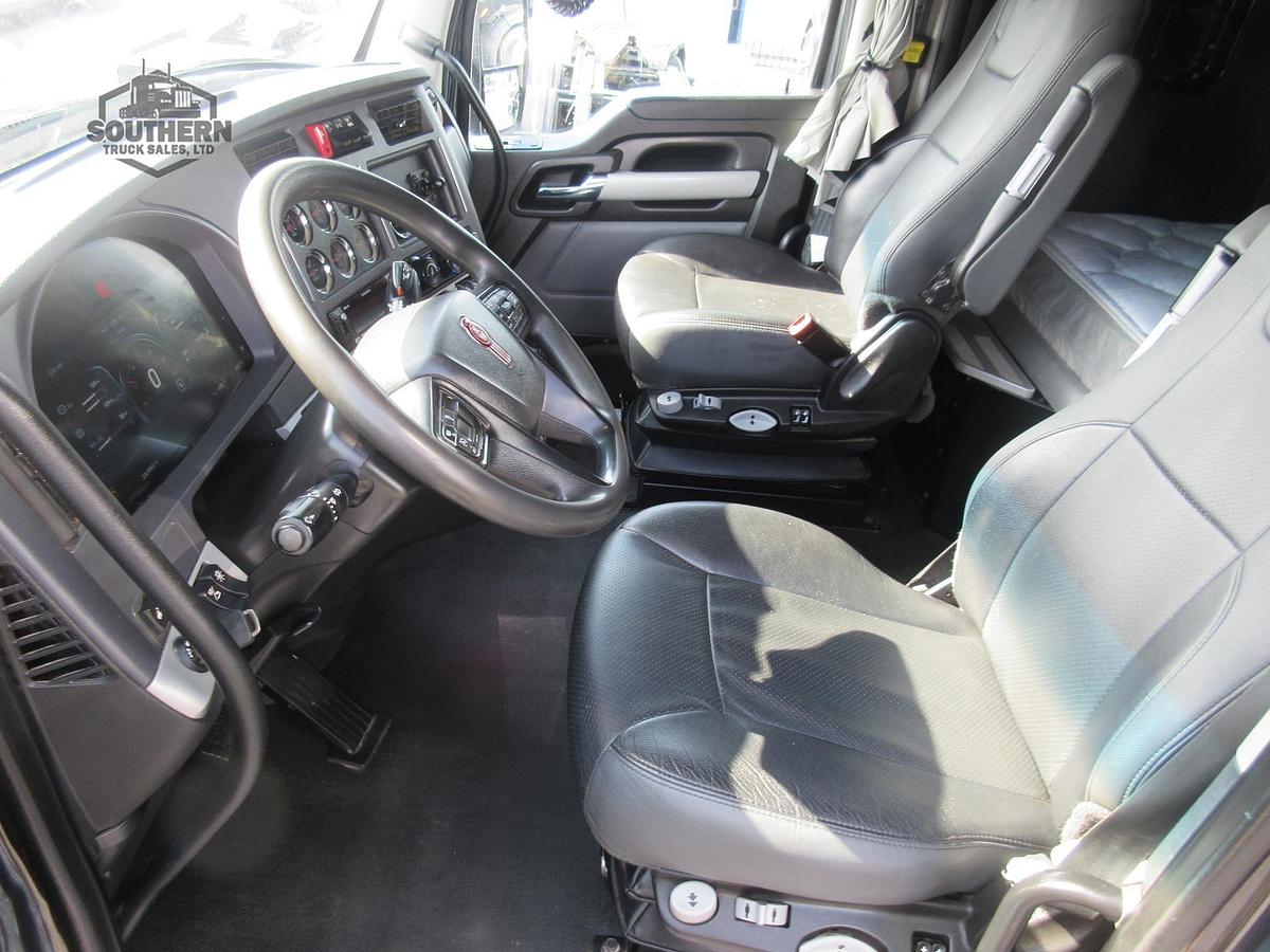Used 2023 KENWORTH T880