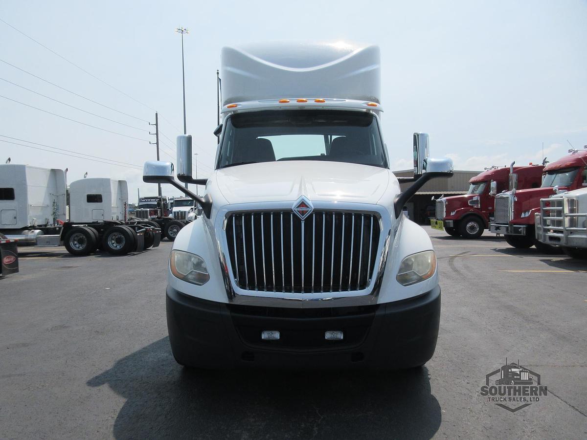 Used 2018 INTERNATIONAL LT