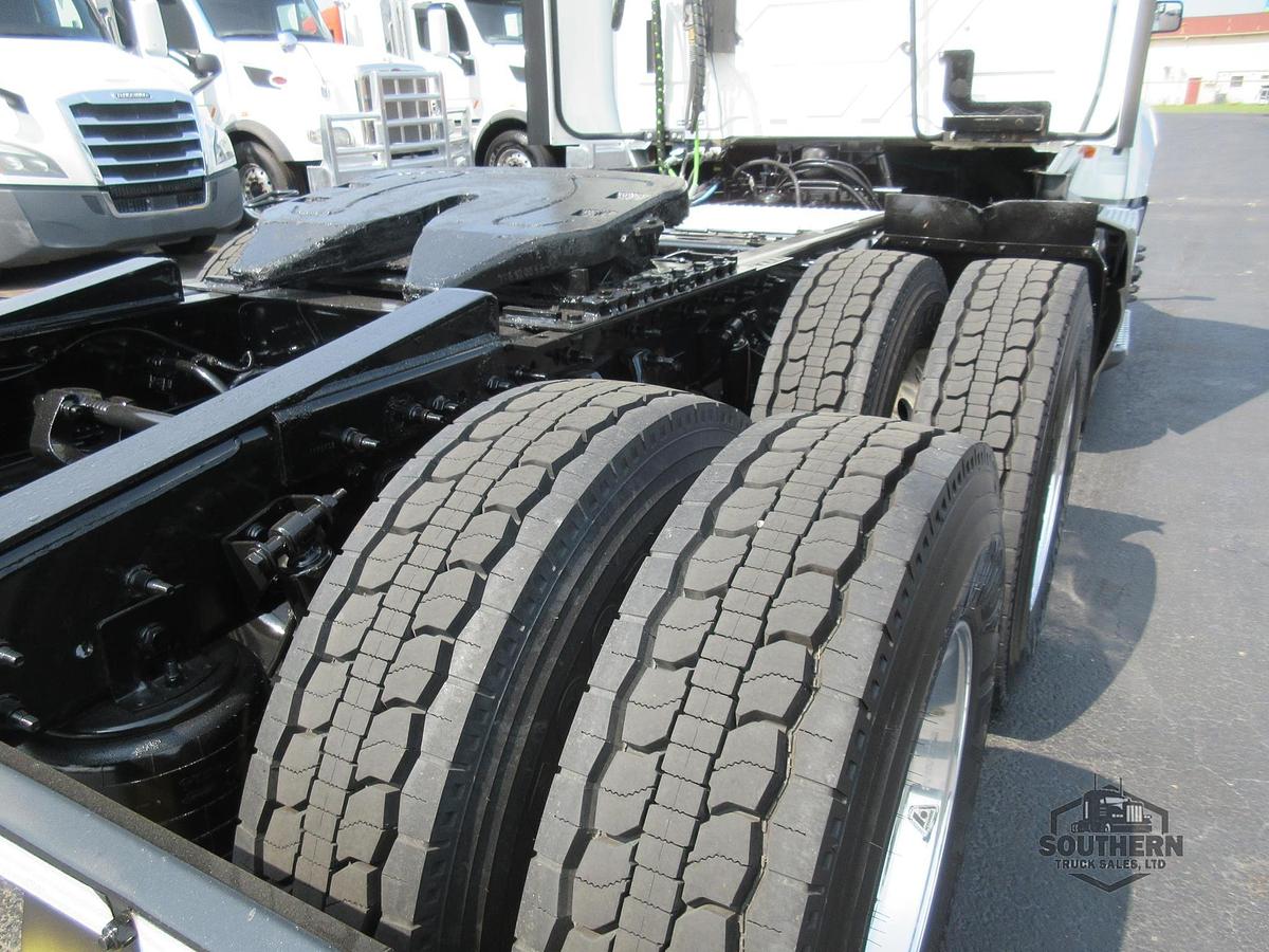 Used 2021 INTERNATIONAL LT