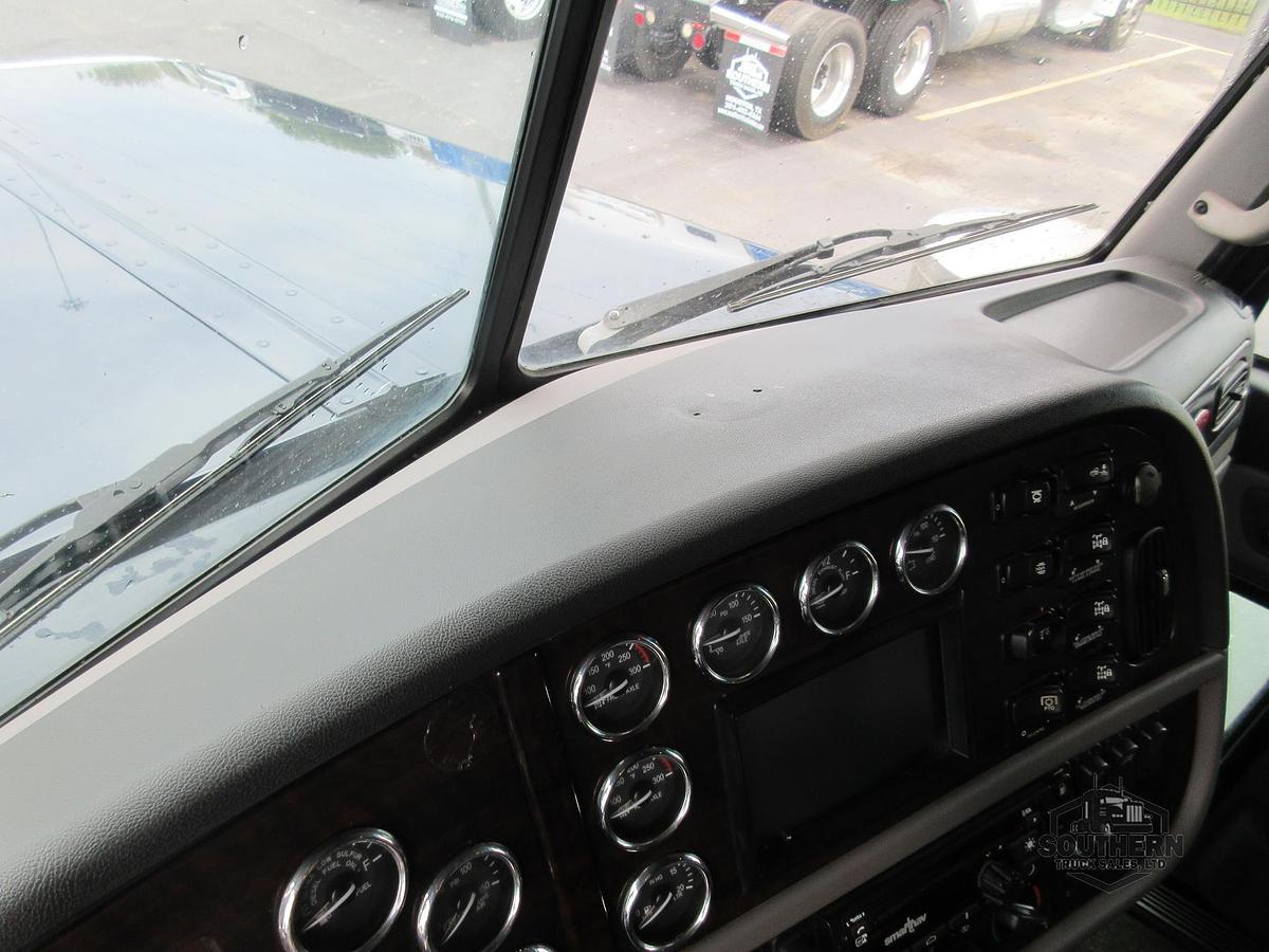 Used 2019 PETERBILT 389