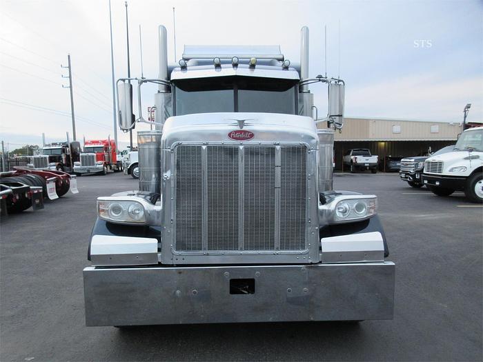 Used 2007 PETERBILT 379