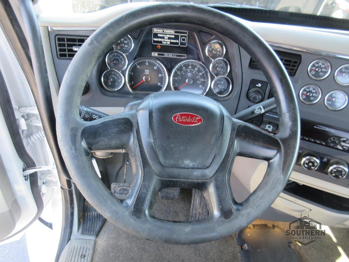 Used 2020 PETERBILT 567