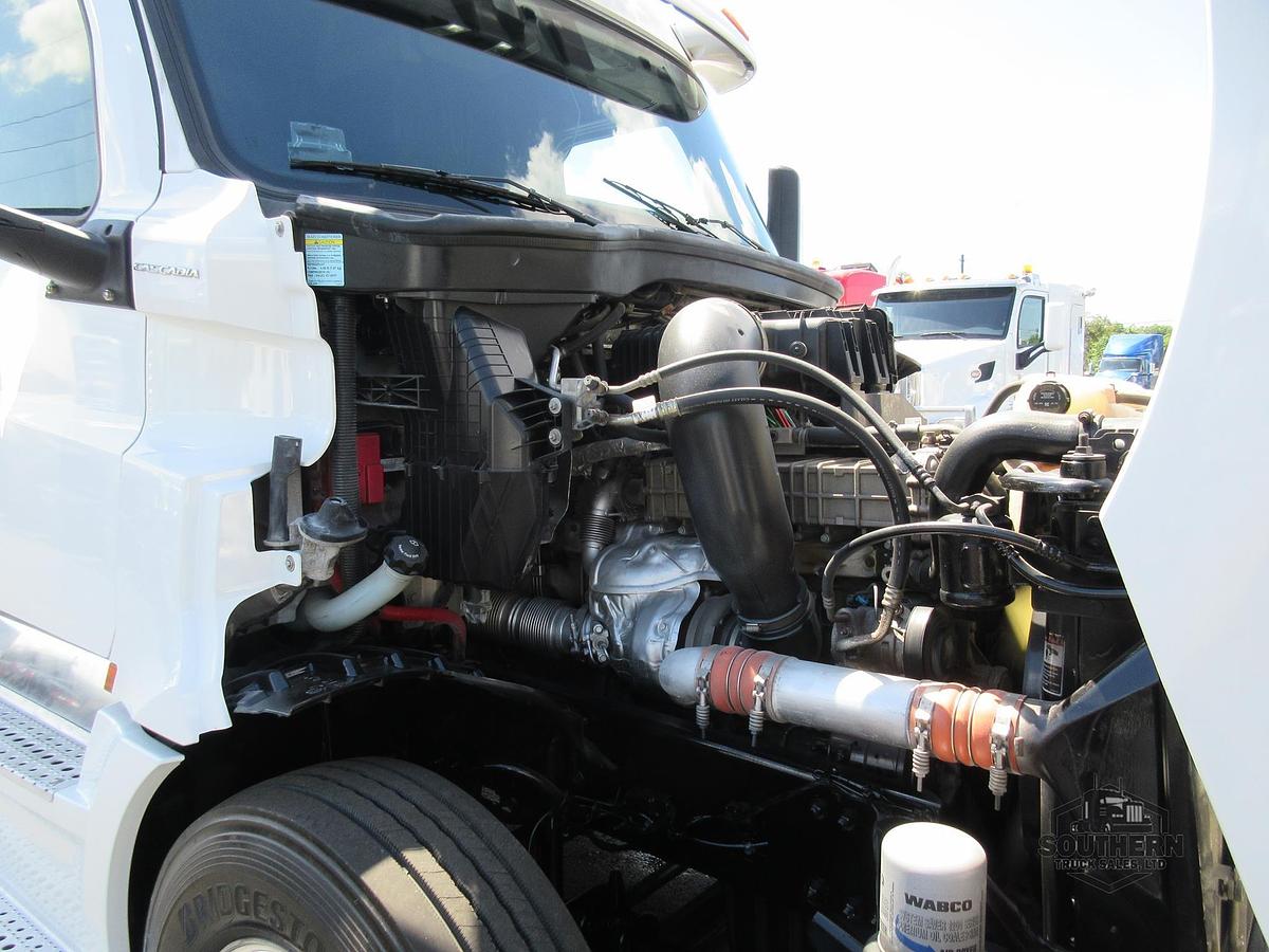 Used 2020 FREIGHTLINER CASCADIA 126