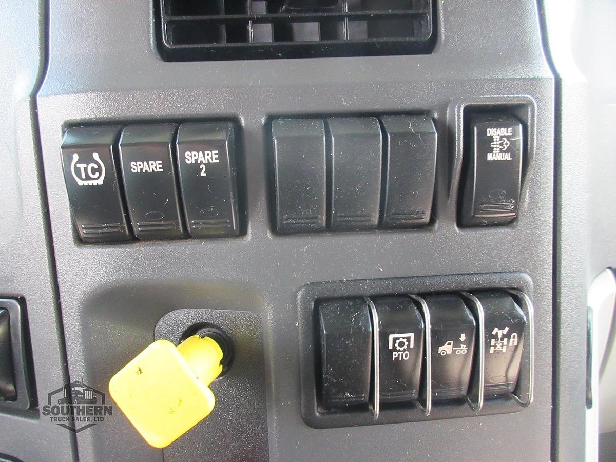 Used 2019 PETERBILT 567