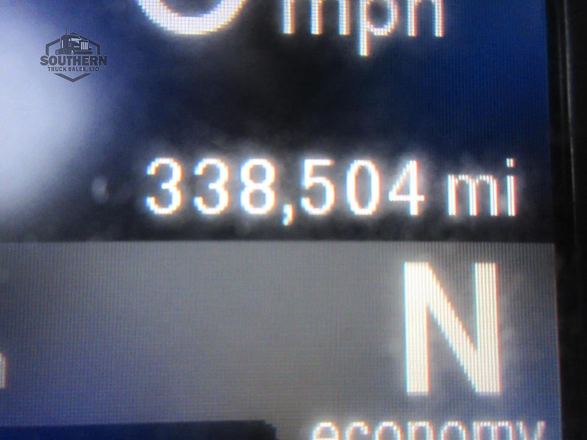 Used 2020 FREIGHTLINER CASCADIA 126