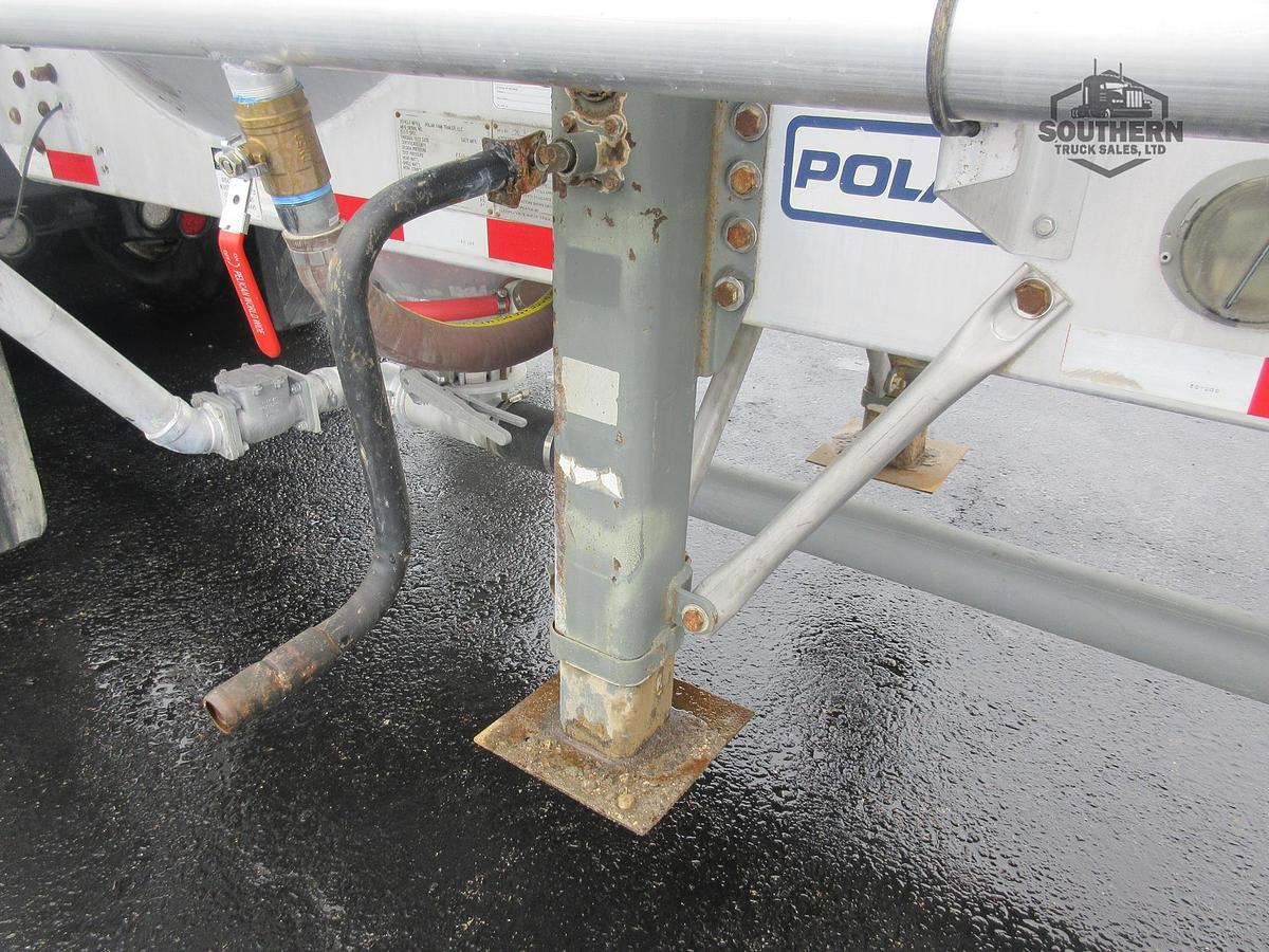 Used 2011 POLAR 42 ft