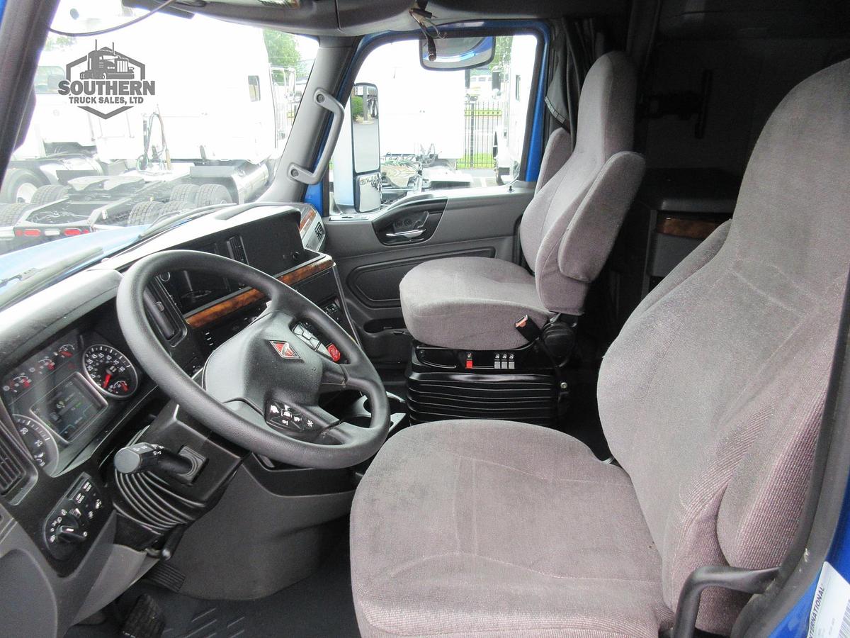 Used 2021 INTERNATIONAL LT