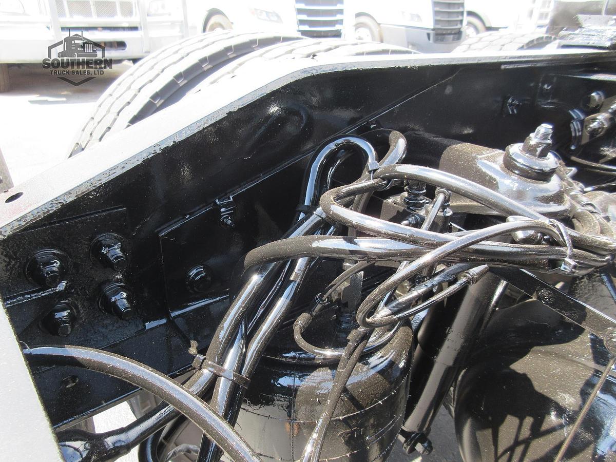 Used 2024 PETERBILT 389