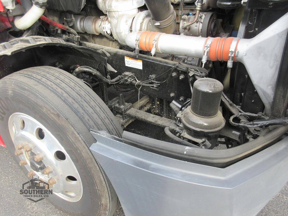 Used 2020 FREIGHTLINER CASCADIA 126