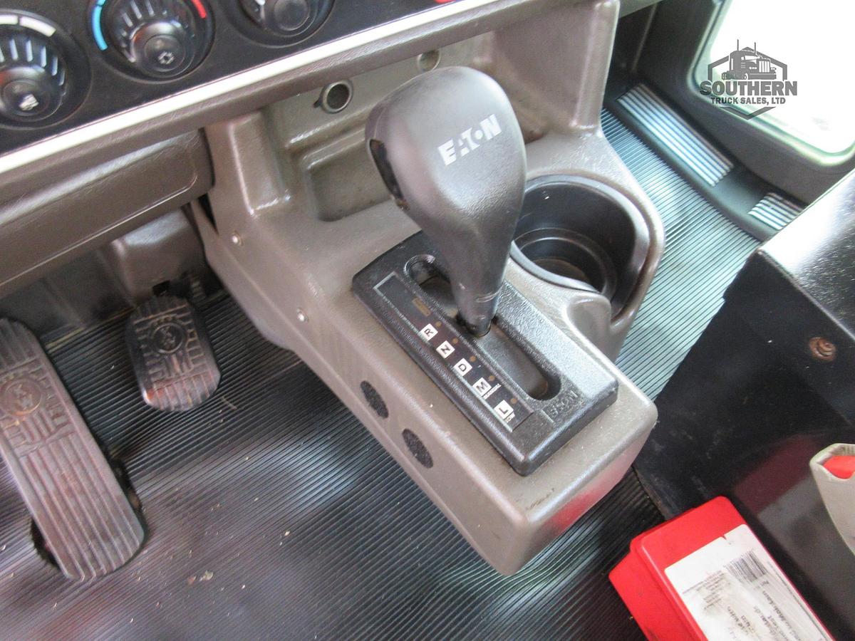 Used 2013 KENWORTH T800