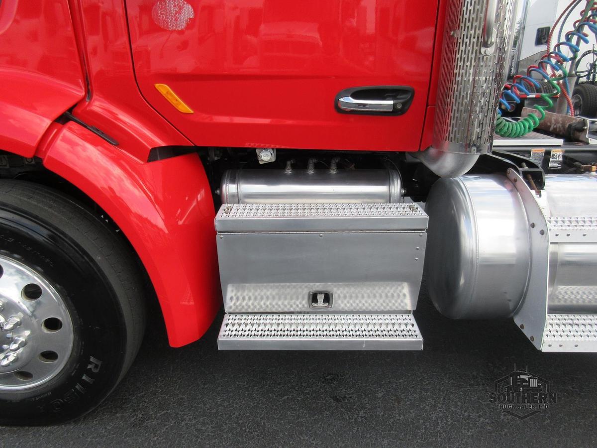 Used 2019 PETERBILT 567