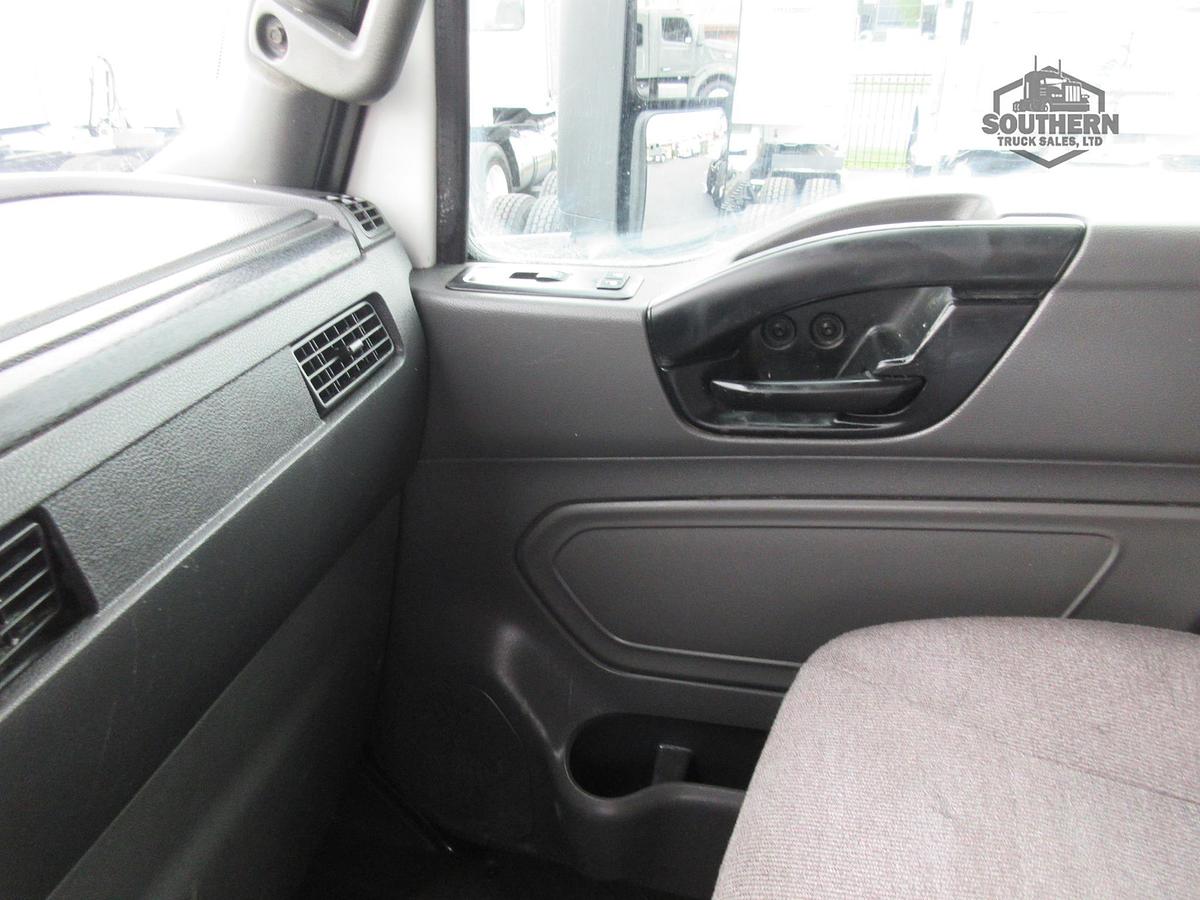 Used 2021 INTERNATIONAL LT