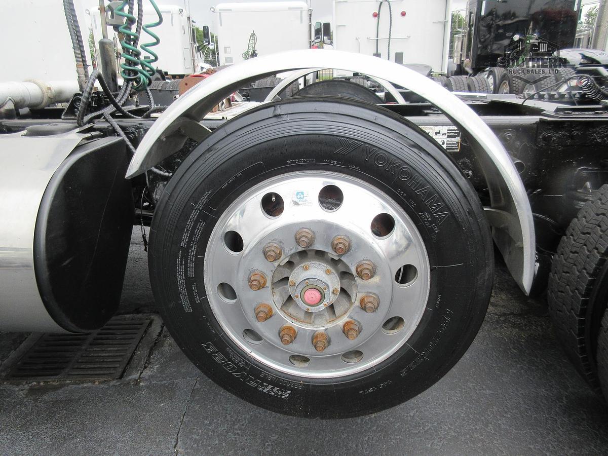 Used 2015 KENWORTH T800