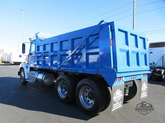 Used 2015 FREIGHTLINER CORONADO 122 SD