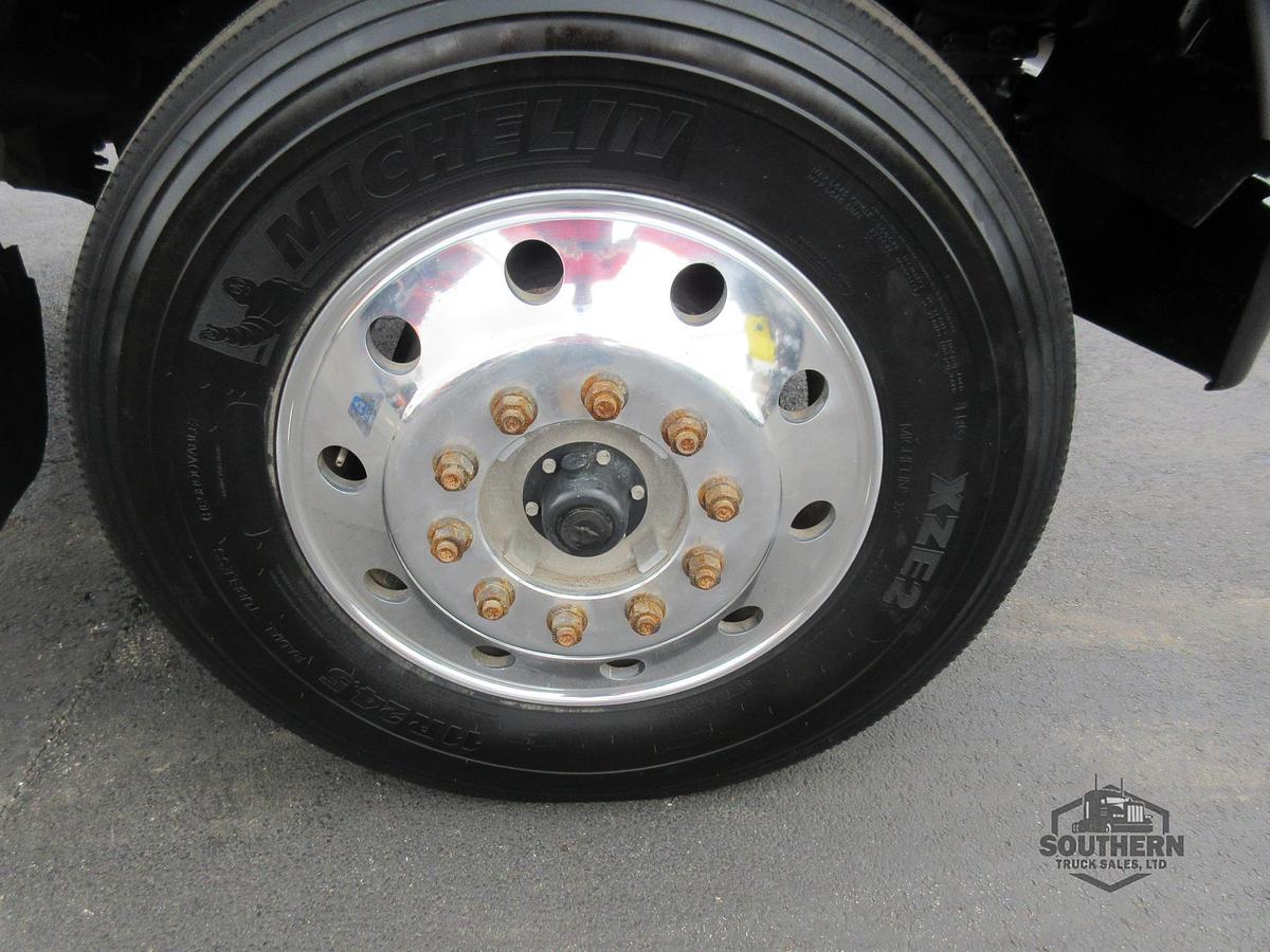 Used 2019 PETERBILT 567