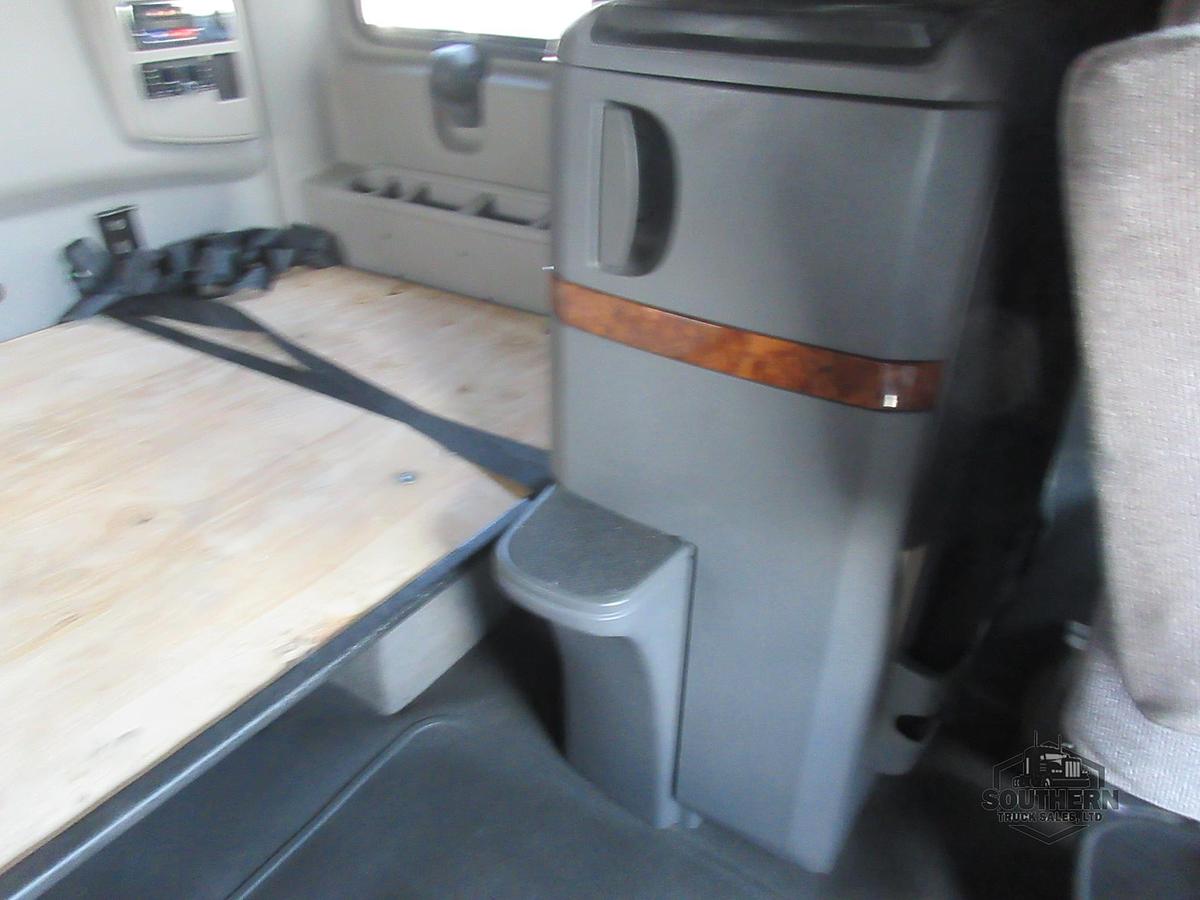 Used 2021 INTERNATIONAL LT
