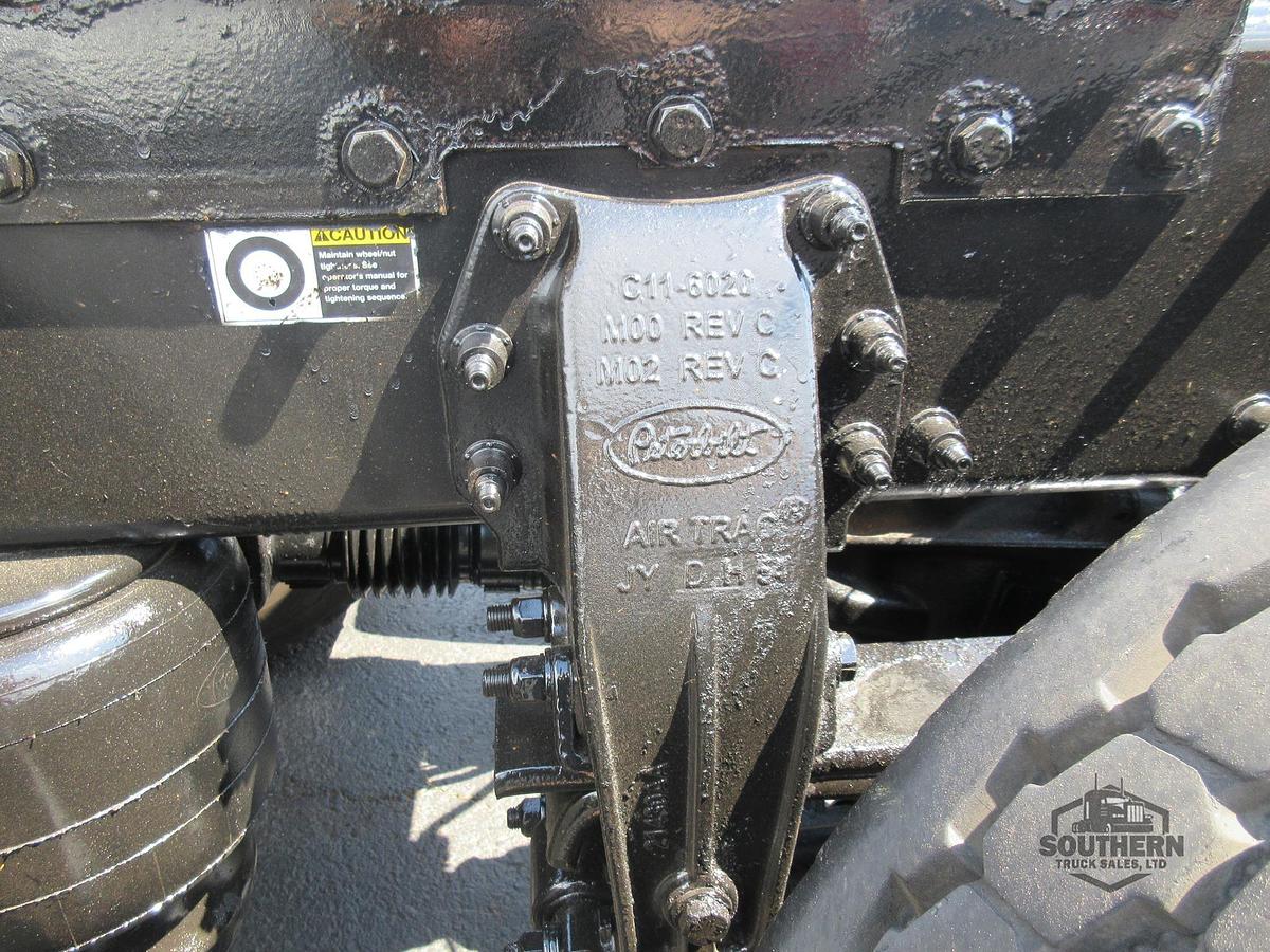 Used 2024 PETERBILT 389