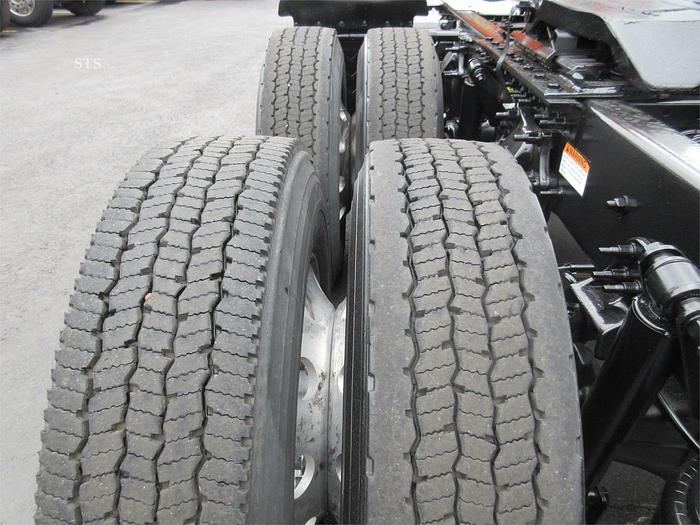 Used 2018 FREIGHTLINER CASCADIA 116