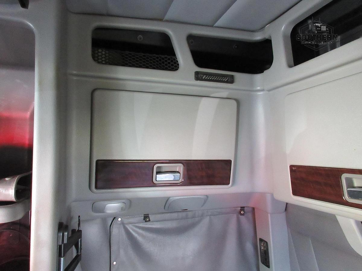 Used 2019 PETERBILT 389