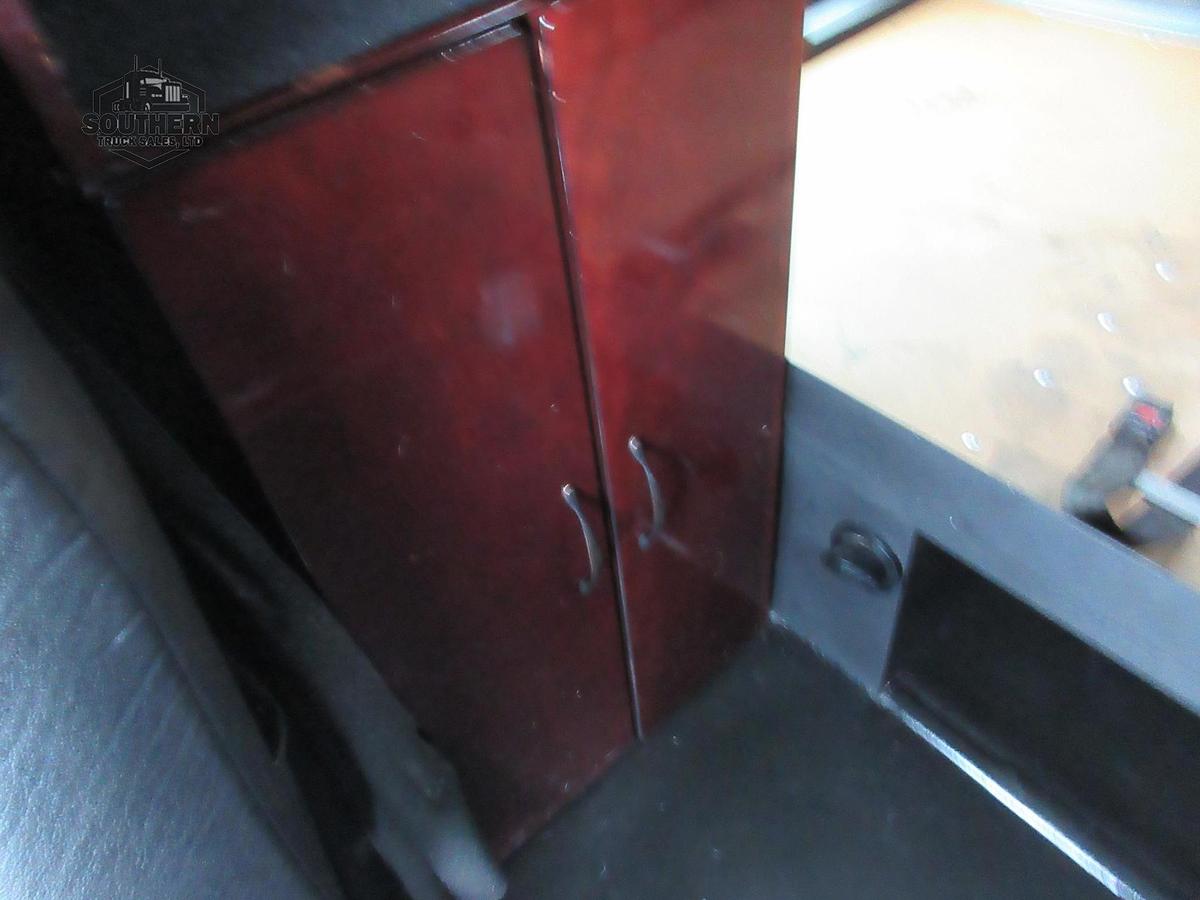 Used 2018 WESTERN STAR 4900