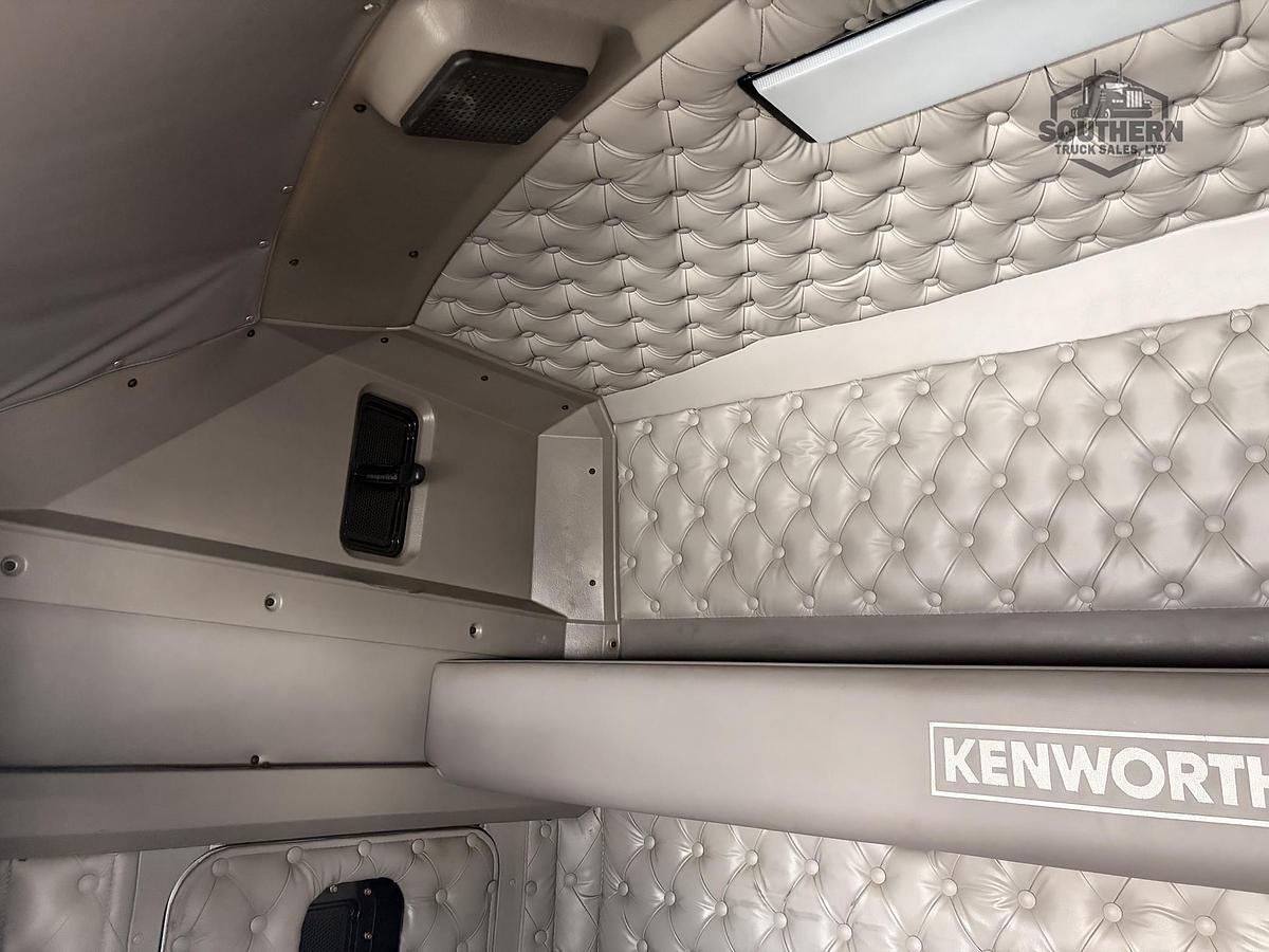 Used 2019 KENWORTH T800