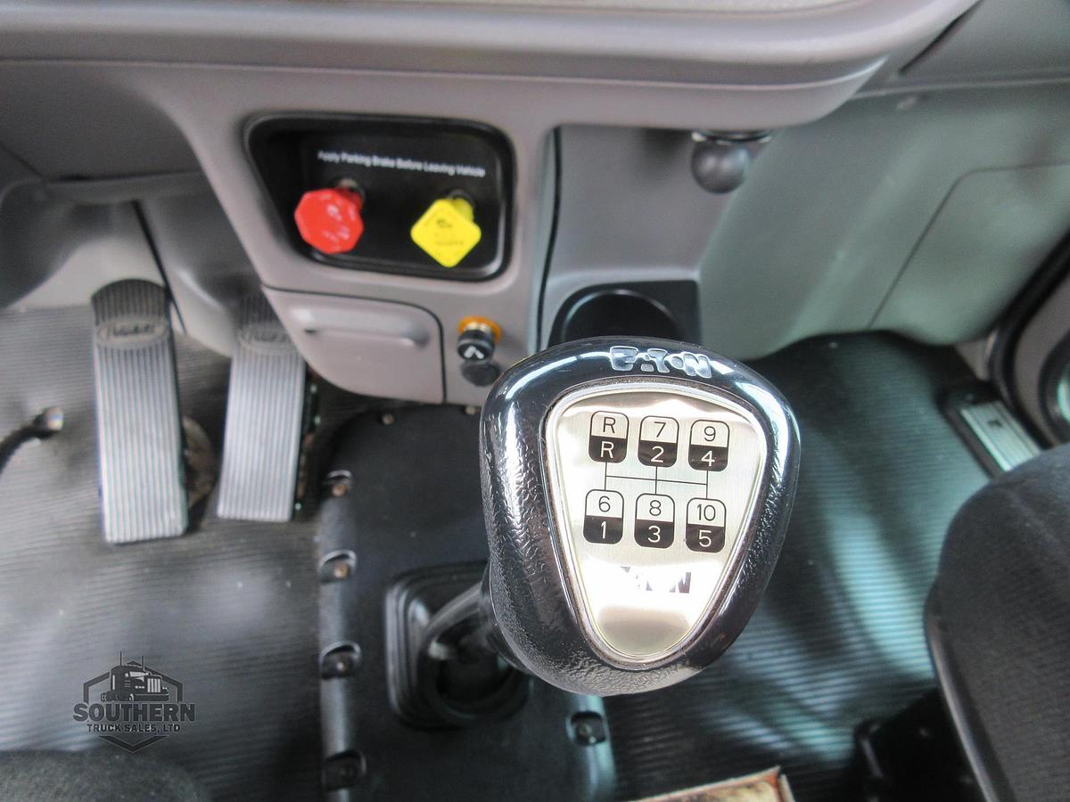 Used 2018 PETERBILT 389