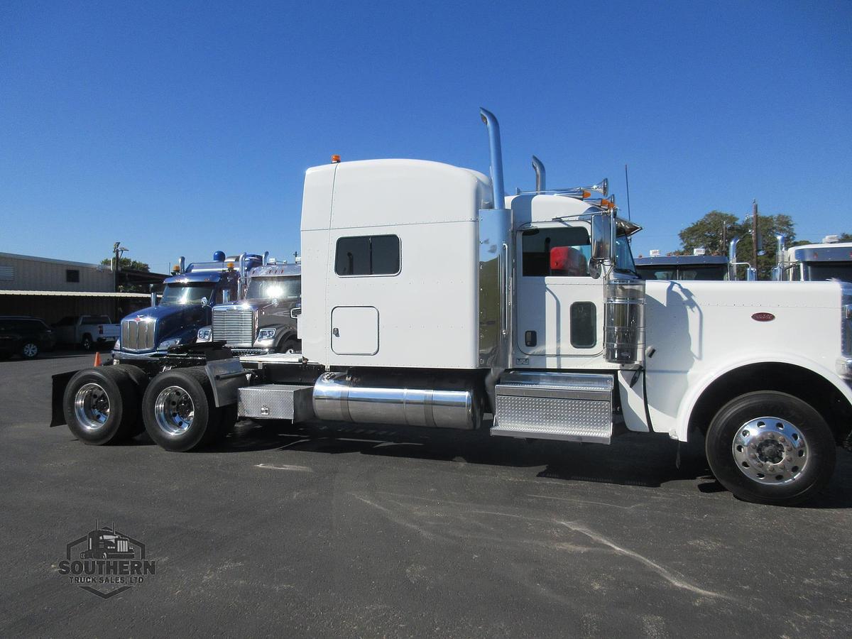 Used 2019 PETERBILT 389