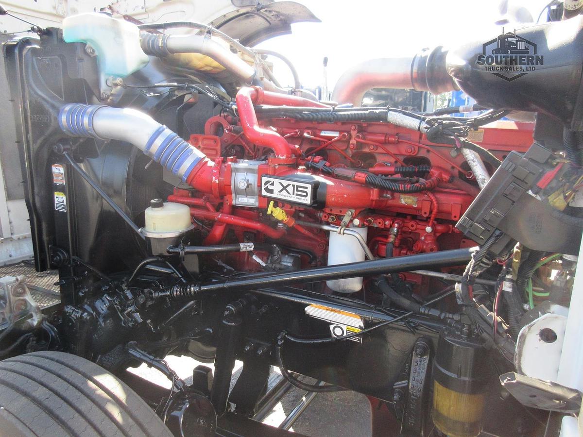 Used 2018 PETERBILT 389