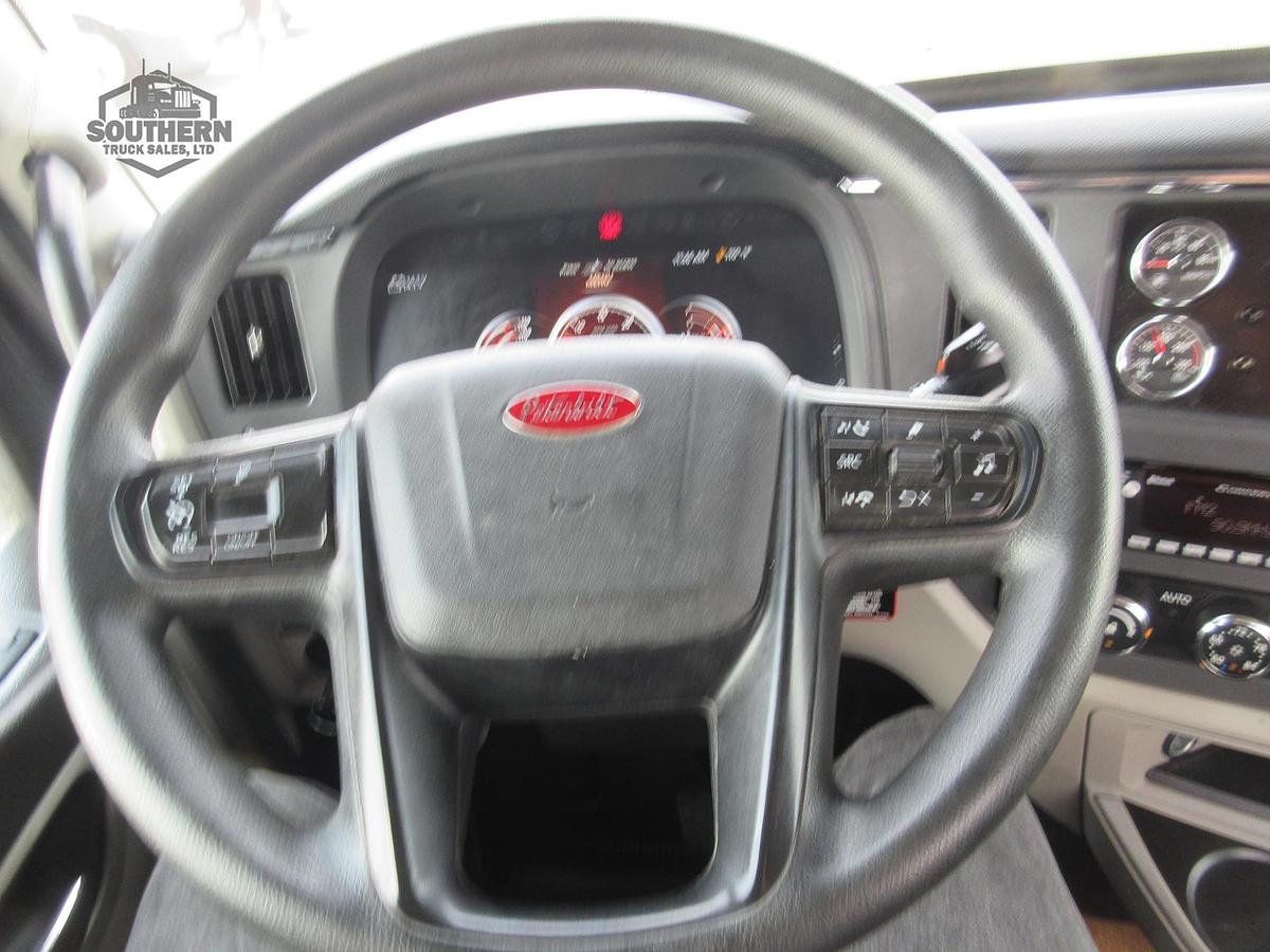 Used 2025 PETERBILT 567